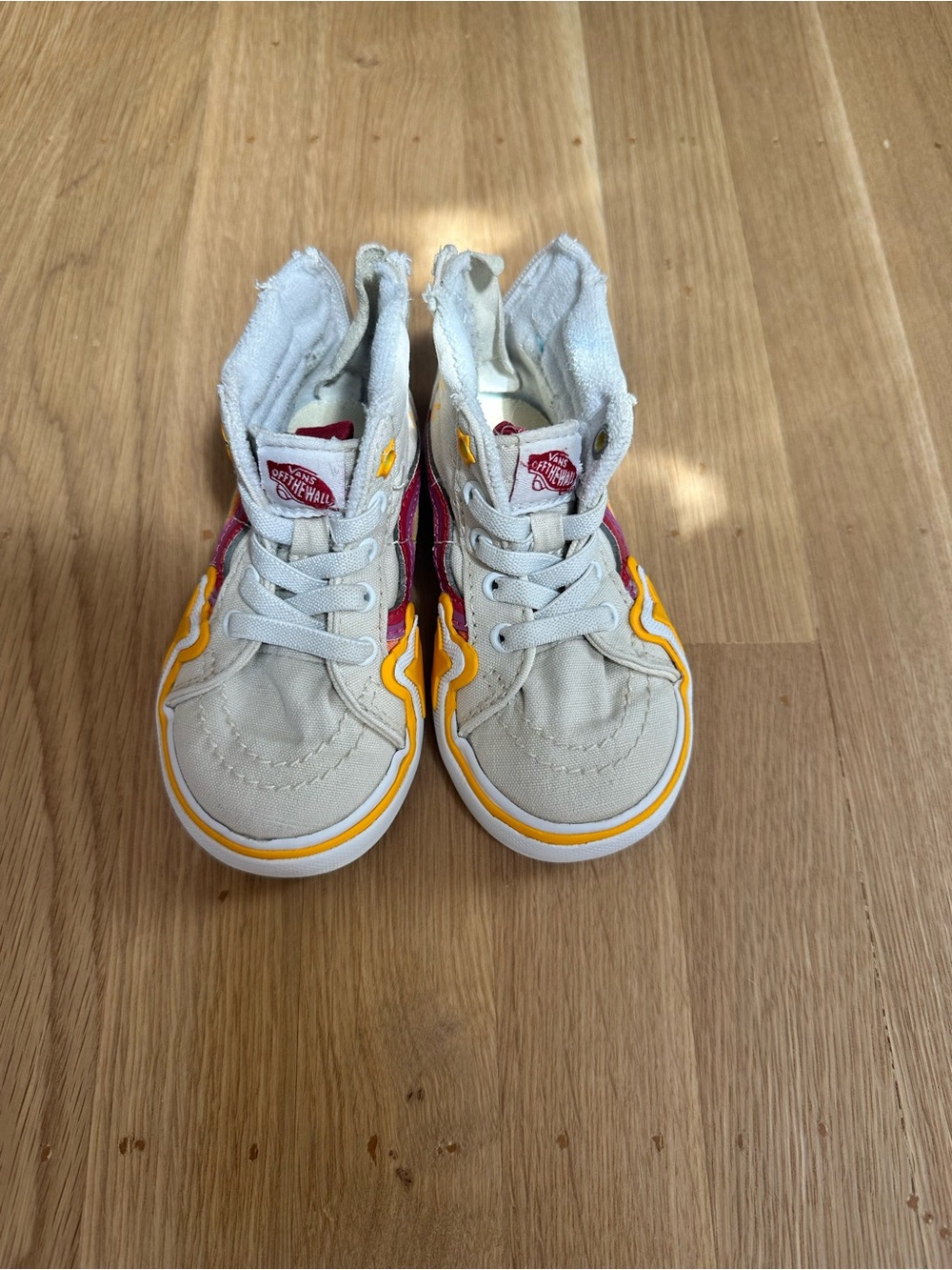 Toddler Vans Hi-Tops - Picture 2 of 9